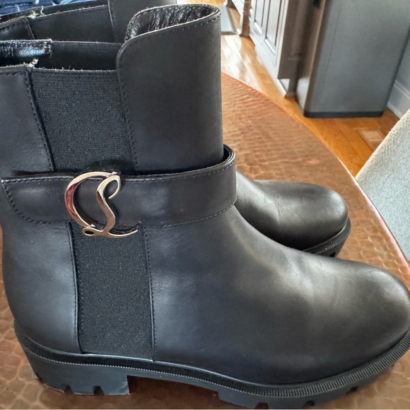 Christian Louboutin Lug Sole Chelsea Black Ankle Boots - Picture 2 of 7